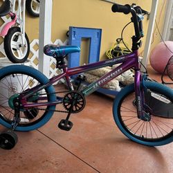 Girls bike 