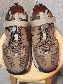 Teva Mens Hurricane XLT3 Closed-Toe Sandals- 10.5