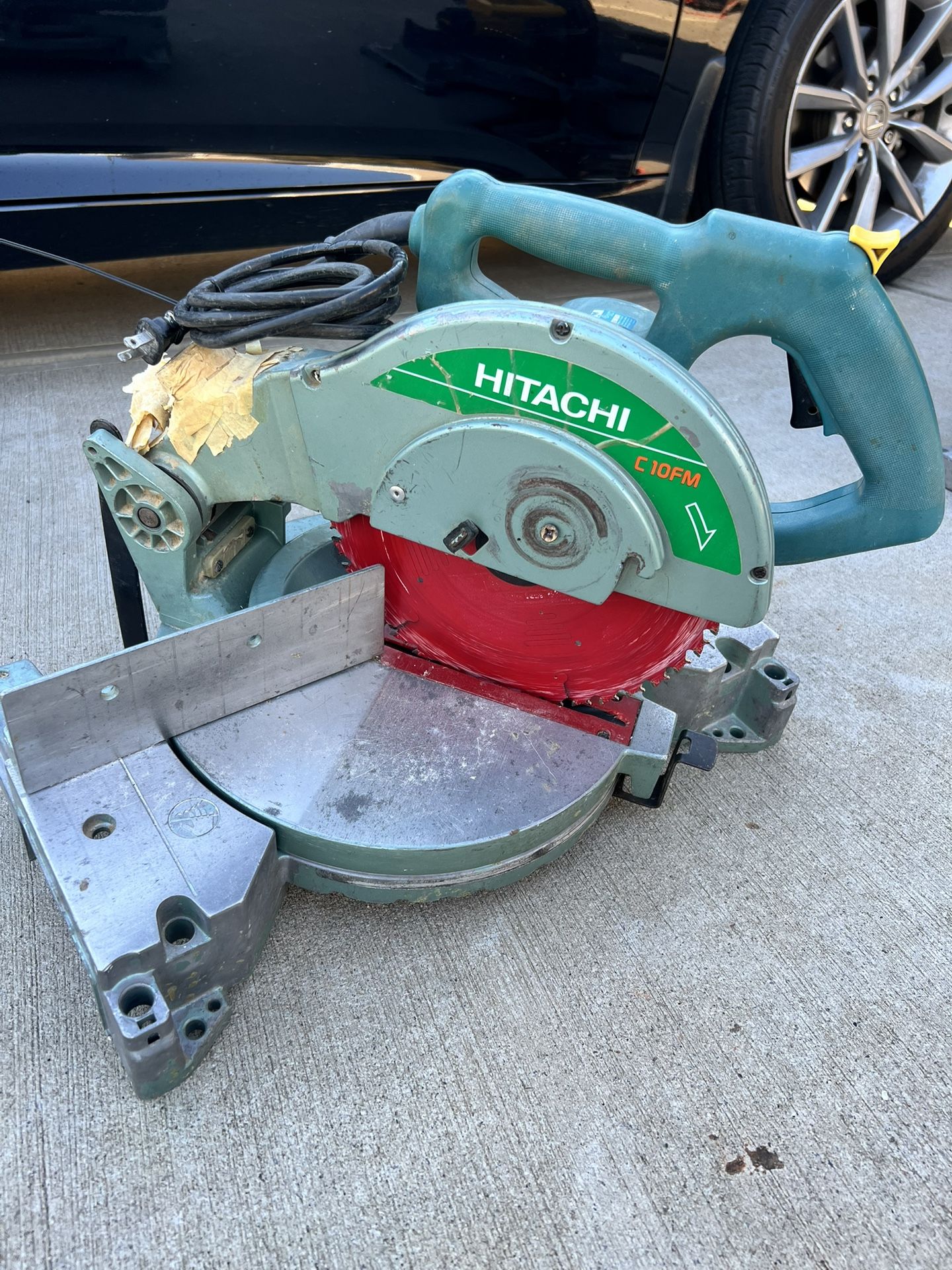 Hitachi 10 inch Miter Saw C 10FM