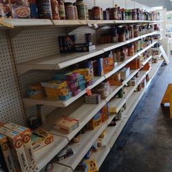Shelfs Double Side 28 Feet Everything