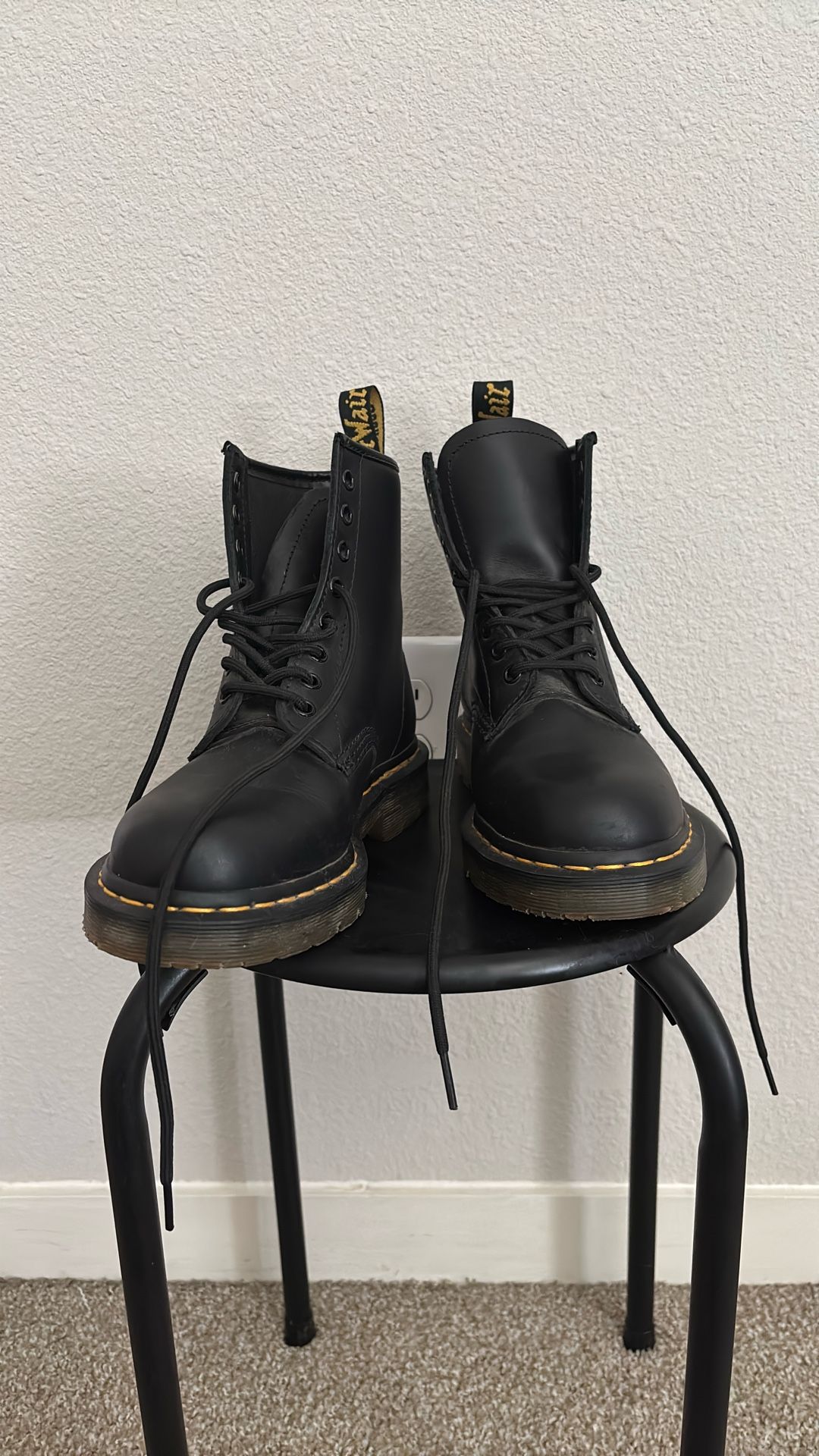Dr.Marten Boots / Size 8/ Black