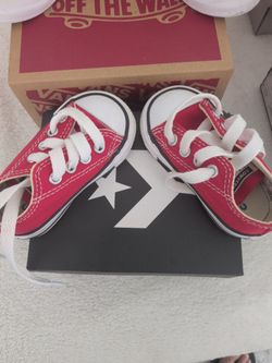 Kids shoes  10 each 60 all