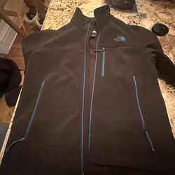 Men’s Northface jacket