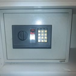 Safe, Safes, Caja Fuerte