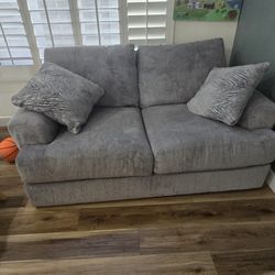 Sofa/ Couch