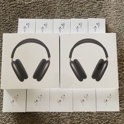 Airpods and Airpod Maxes