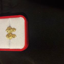 Gold nuggets 