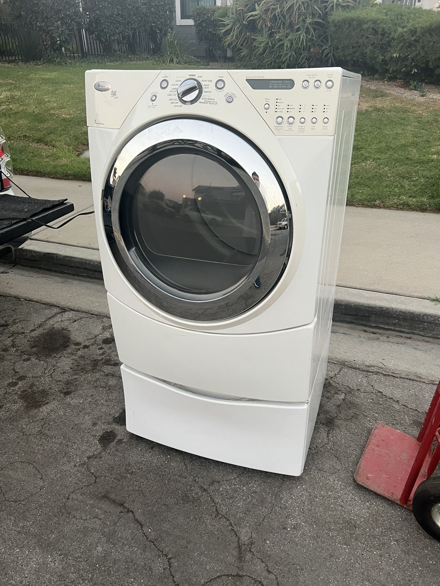 Whirlpool Duet steam Dryer About One Year Old Delivery Available Locally
