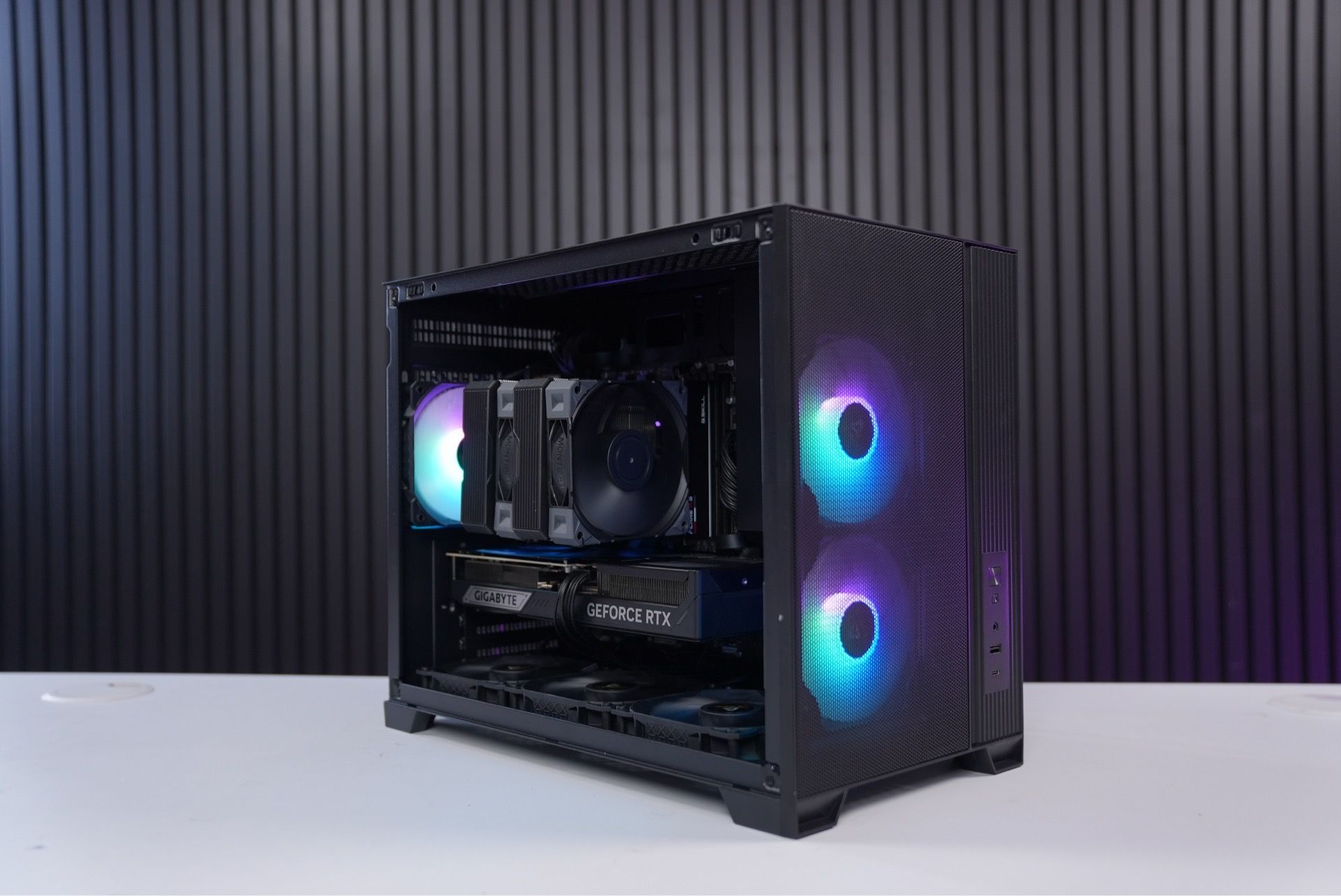 Ryzen 5 + RTX 5070 Ti Gaming PC