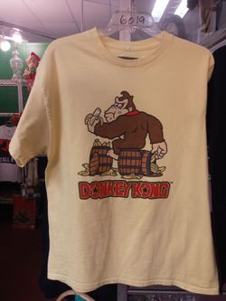 Nintendo Donkey Kong shirt