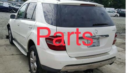 2009 Mercedes ML 500 parting out