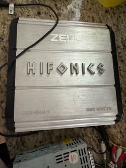 500 W amplifier and CD player