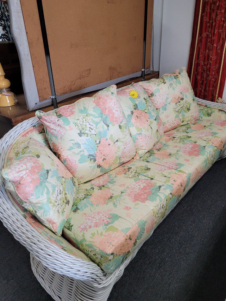 Wicker Couch With Cushion And Pillows 