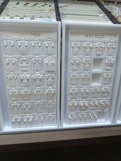 Earrings In 14k With Saphire Or Ruby 