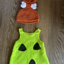 Random Halloween Costumes- Various Sizes 