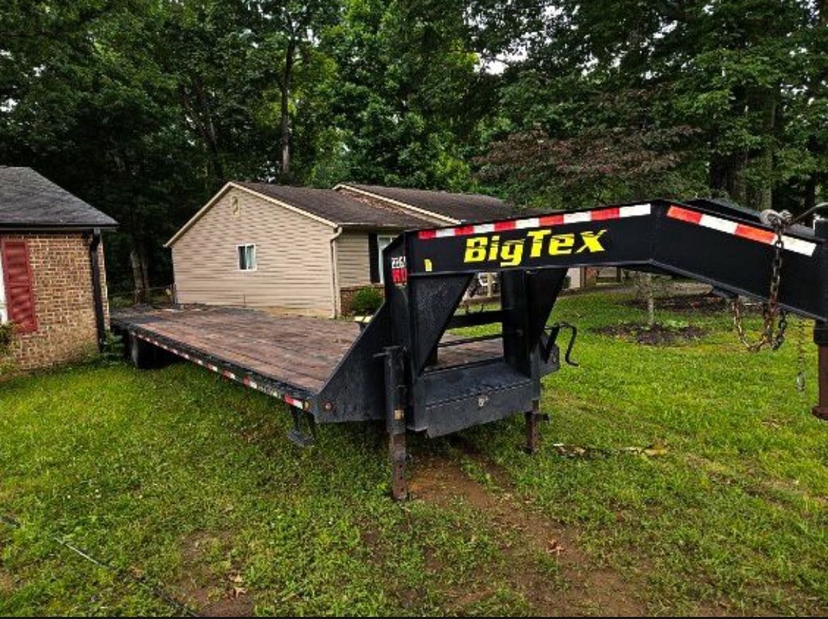 Big Tex 22GN 40ft With Mega Ramps