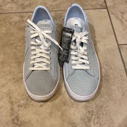 NWT Converse Size 7