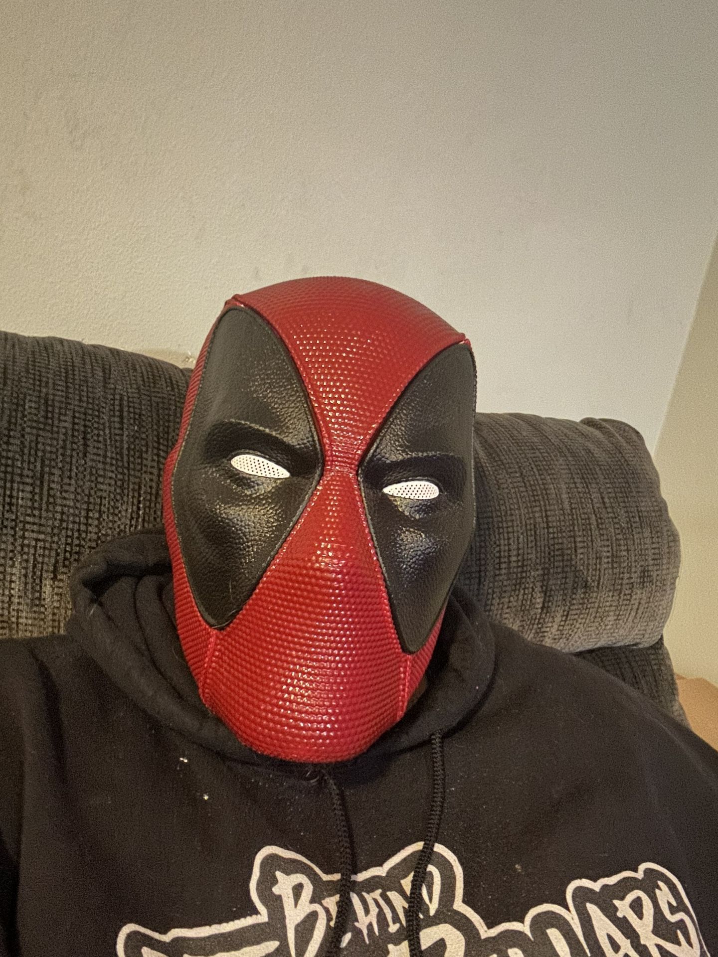 Deadpool Mask (Wearable)