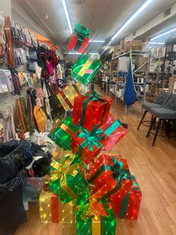 Lighted Christmas Gift Box Tower Decoration