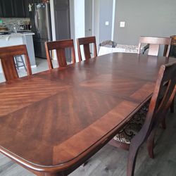 Dining room set