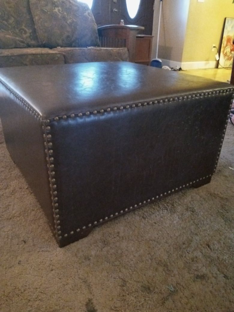 Leather ottoman, super sturdy! Like new