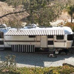 1987 34’ Air Stream Limited