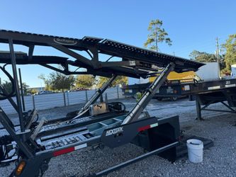 Car carrier