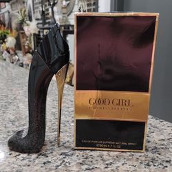 Carolina Herrera Good Girl Supreme 