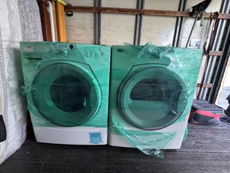 Whirlpool Sport Duet Washer & Dryer For Sale.