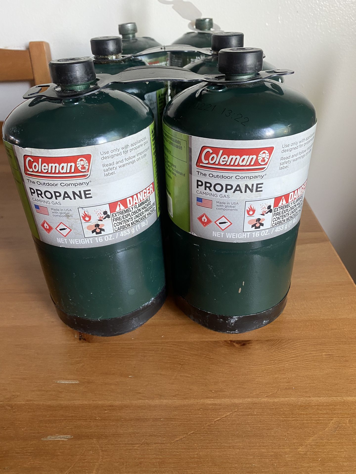 Coleman 4 Piesas Gas Propano Nuevo