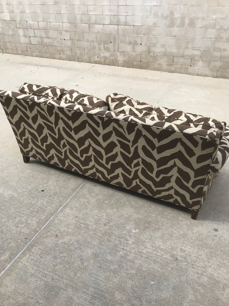 6 Ft Couch Thomasville