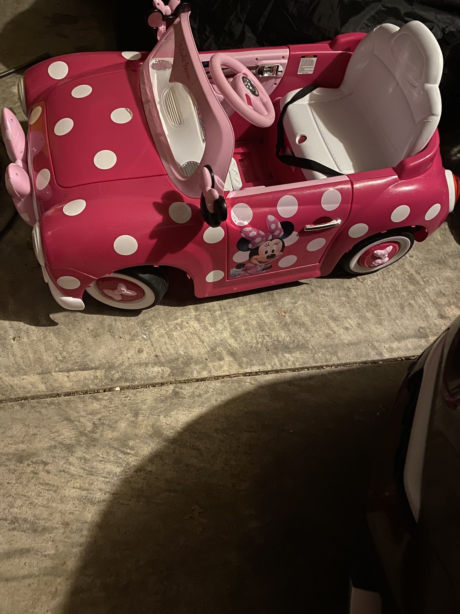 Mini Mouse Toy Car