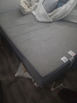 Queen sized Casper mattress