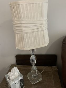 2 christal lamps very good condition 30 dollart for both