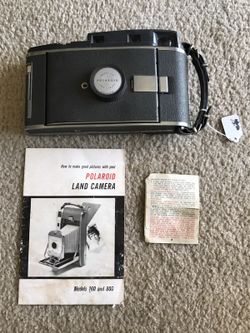 Vintage Polaroid Land Camera Model 160 with manual