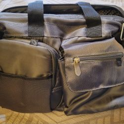 Large Diaper Bag With Many Compartments