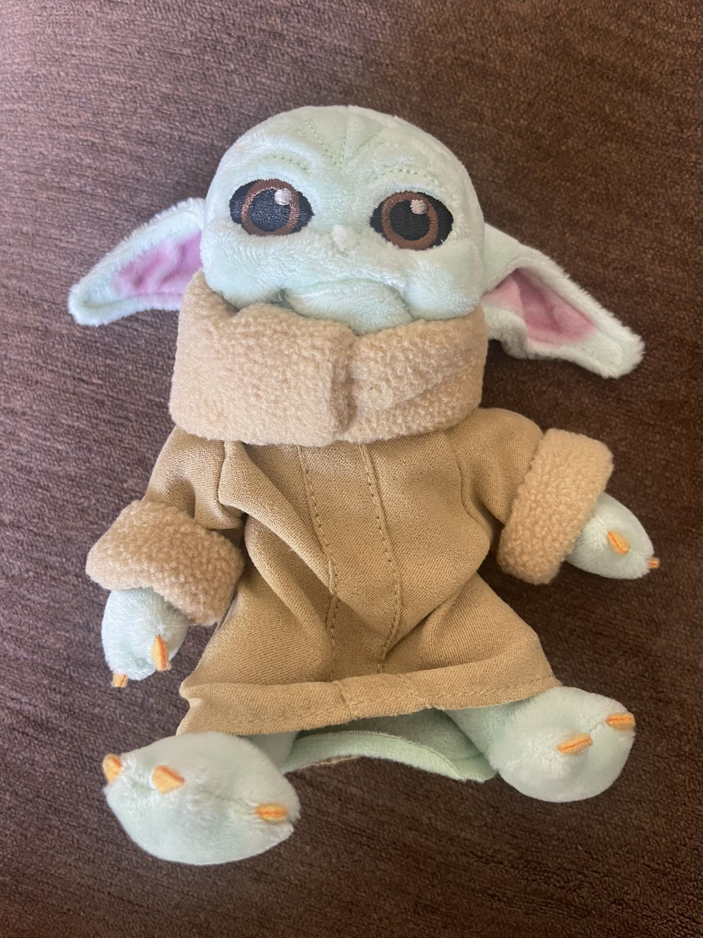 Star Wars Baby Yoda 6” Magnetic Shoulder Plush