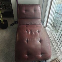 Free Chaise Lounge
