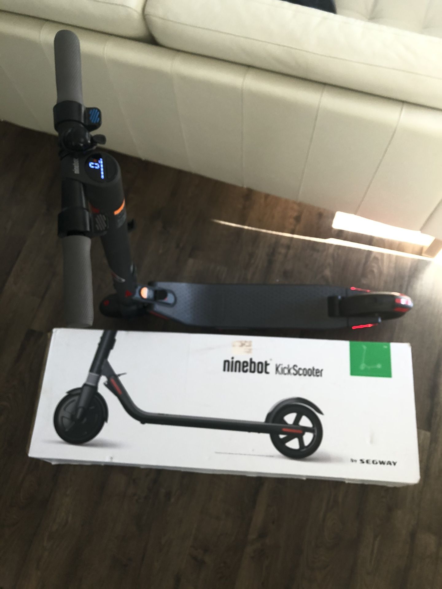 ELECTRIC SCOOTER Segway ES2