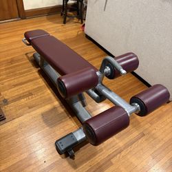 Life Fitness Signature Series Adjustable Decline / Ab Bench – Excellent Condition