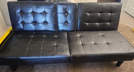 Futon couch