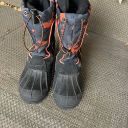 Kid Snow boots 