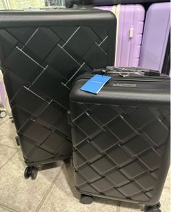 Amalodie 28" and 20" luggage set