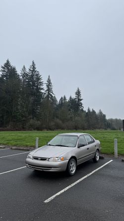 2000 Toyota Corolla