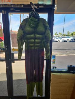 Costume