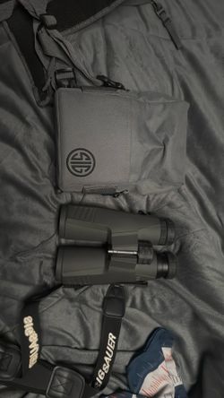 11x45 Sig Sauer Zulu 9 Binoculars w/case