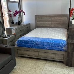 5 Pcs Complete Bedroom Set NEW QUEEN Or King Size