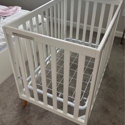 Baby Crib & Mattress 