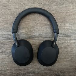 Sony WH-1000XM5 Wireless Noise Cancelling Headphones