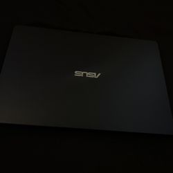 Asus VivoBook 14 - Good Condition, Intel i5, 8GB RAM, 64 GB, Windows 11